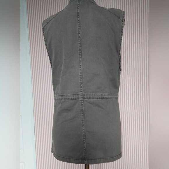 Utility Cargo Vest Military Inspired Streetwear Layering Piece Edgy Streetwear - Picture 3 of 11